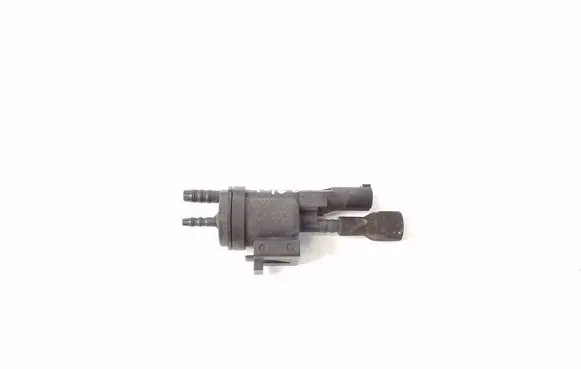 Infiniti Q70 Y51 Turbo solenoid valve 25085HG00A