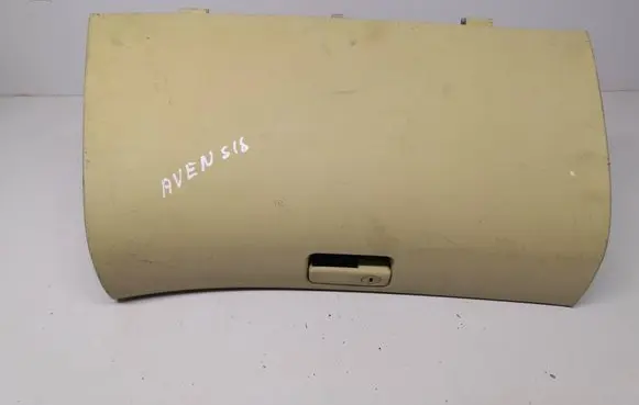 Toyota Avensis T250 Glove box 33126M 5555005070