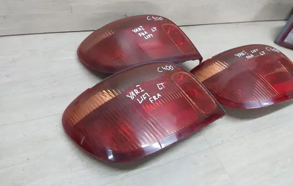 Toyota Yaris Rear/tail lights