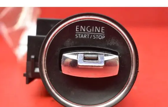 Volkswagen PASSAT B5.5 Ignition lock 3C0905843M