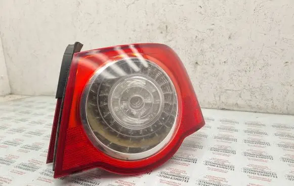 Volkswagen PASSAT B6 Rear/tail lights 3C5945096C