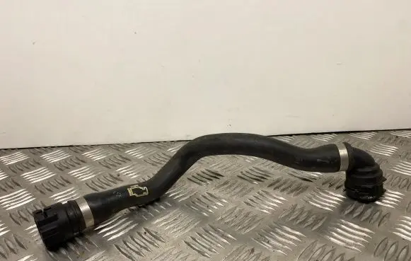 BMW 4 F36 Gran coupe Engine coolant pipe/hose 9329646 64219329646