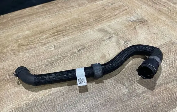 Land Rover Range Rover Evoque L551 Engine coolant pipe/hose K8D28C480AA