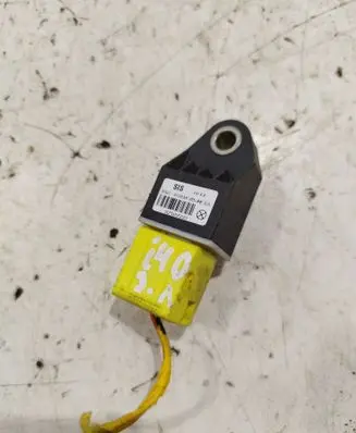 Hyundai i40 Airbag deployment crash/impact sensor 959200U000