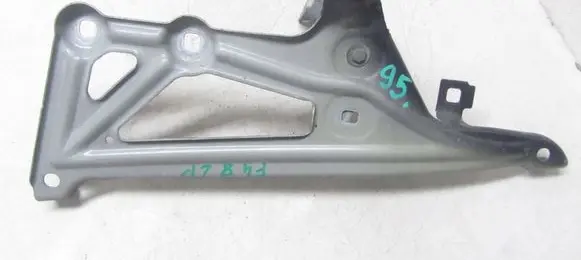 BMW X1 F48 F49 Fender mounting bracket 7329447