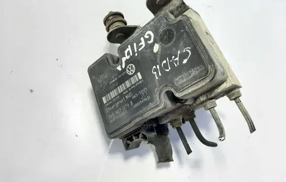 Volkswagen Caddy ABS Pump 2K0907379B 2K0614117B