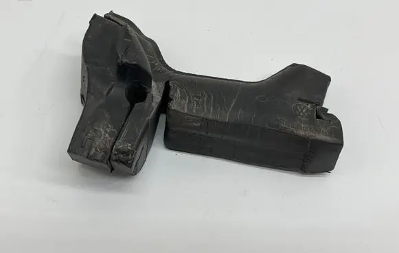 Fender foam support/seal
