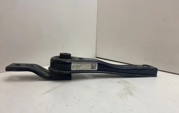 Volkswagen Golf VII Engine mount bracket 5Q0199855N