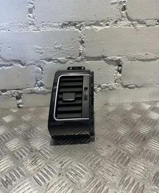 Land Rover Range Rover Sport L494 Dashboard side air vent grill/cover trim DK62046B30AA
