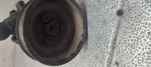 Skoda Octavia Mk1 (1U) Power steering pump