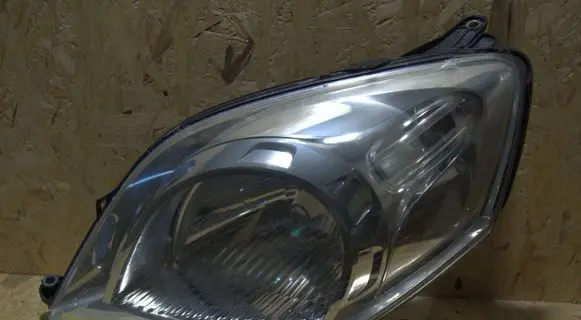 Fiat Qubo Headlight/headlamp