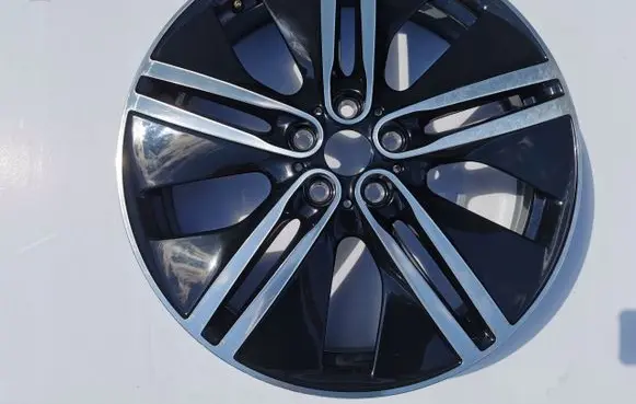 BMW i3 R20 alloy rim 6856899