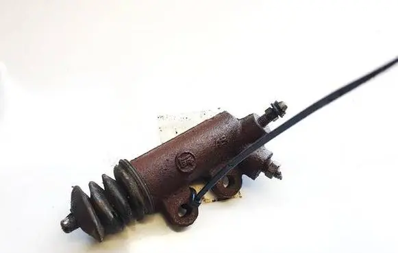 Renault Laguna III Clutch master cylinder 
