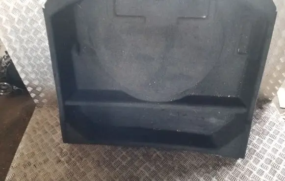 Trunk/boot mat liner