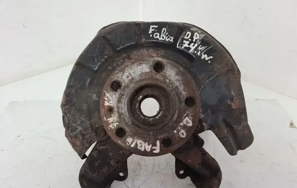 Skoda Fabia Mk1 (6Y) Front wheel hub spindle knuckle
