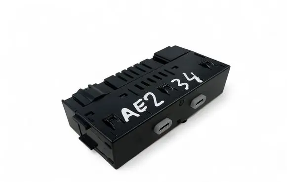Skoda Octavia Mk4 AUX in-socket connector 657035736A