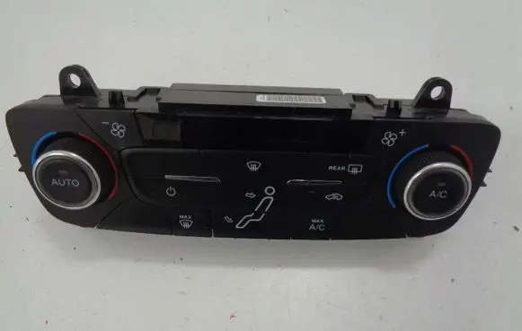 Ford Focus Climate control unit F1ET18C612AJ