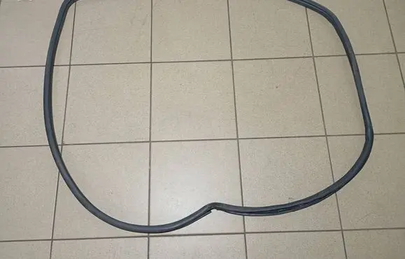 Lexus NX Front door rubber seal 6231178020