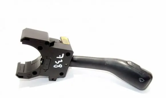 Volkswagen PASSAT B5 Wiper switch 