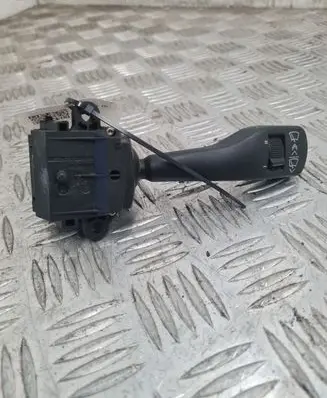 BMW 5 E39 Wiper control stalk 8363669