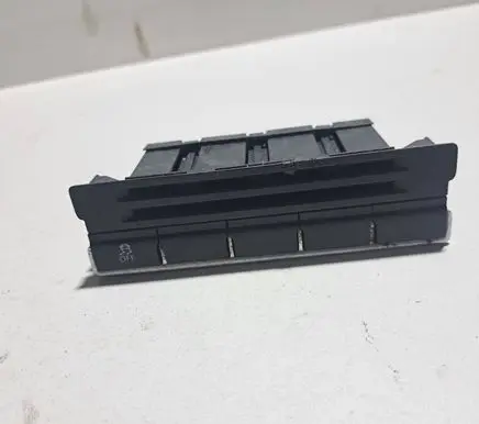 Traction control (ASR) switch