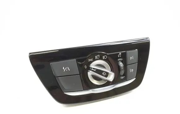BMW M5 F90 Light switch 61319472971