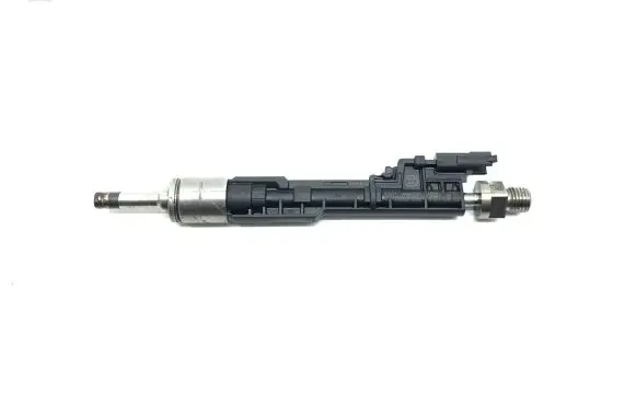 BMW 5 G30 G31 Fuel injector 0261500356 060