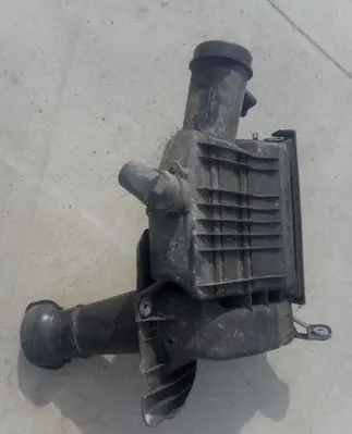 Porsche Boxster 986 Air filter box 99611002110