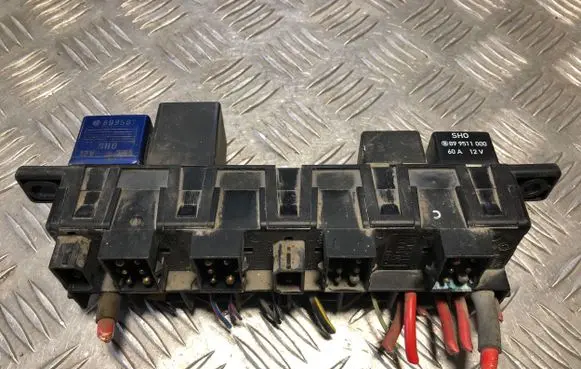 Audi A6 S6 C5 4B Fuse box set 4A0941822