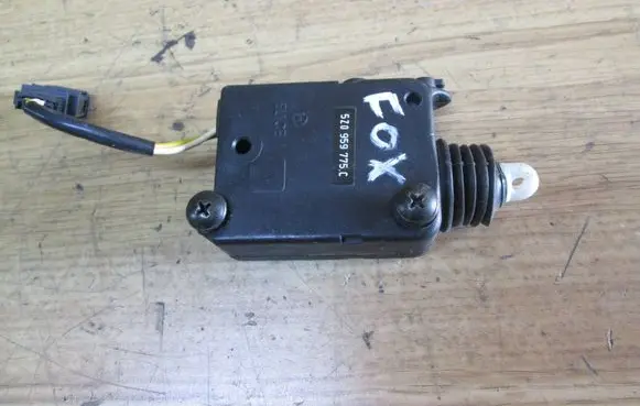 Volkswagen Fox Central locking motor 5Z0959792C