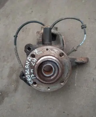 Opel Crossland X Front wheel hub