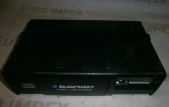 CD/DVD changer