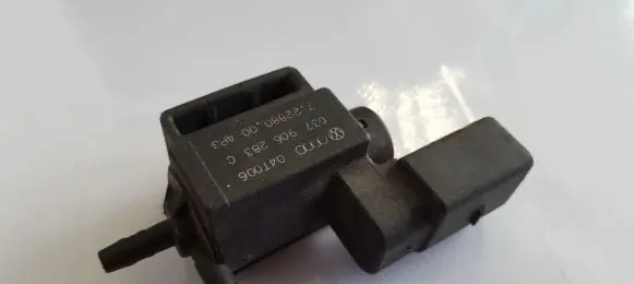 Audi A3 S3 8P Turbo solenoid valve 72288000 037906283C