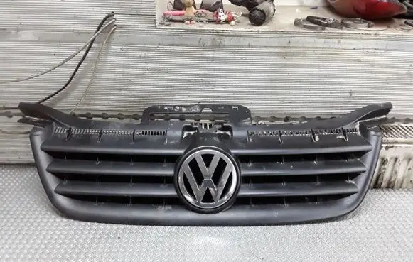 Volkswagen Touran I Front bumper upper radiator grill 1T0853651A