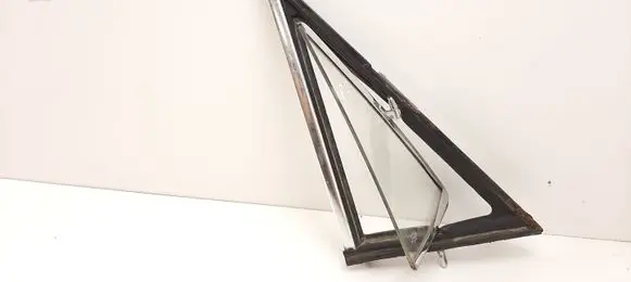 Mercedes-Benz COMPAKT W115 Front door vent window glass four-door 