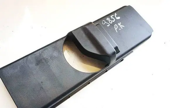 Mercedes-Benz ML W164 (B) pillar trim (top) jc288322