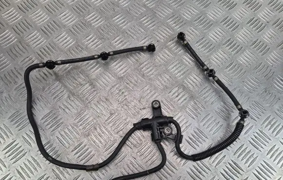 Mercedes-Benz C W203 Fuel return line/hose A6420780341