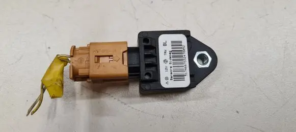 Fiat Croma Airbag deployment crash/impact sensor 5174667332478052