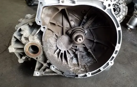 Mazda 3 I Manual 5 speed gearbox 3M5R7002YF T1GE2