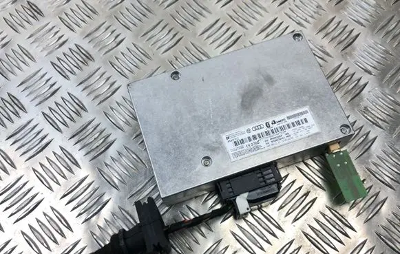 Audi TT TTS Mk2 Bluetooth control unit module 8P0862335S 8P0862335AA