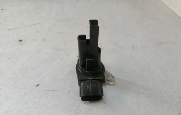Toyota Yaris Air pressure sensor 2220437010 1974005080