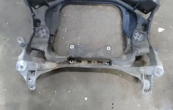 Mercedes-Benz S W220 Front subframe