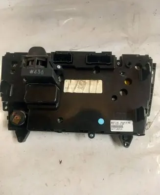Volvo V70 Climate control unit 8697140 04W41E02