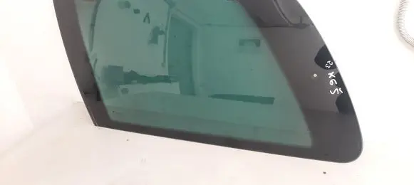 Ford Galaxy Rear side window