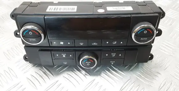Chrysler Grand Voyager V Climate control unit P55111918AA