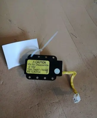 Mitsubishi ASX Passenger airbag on/off switch 8610A054