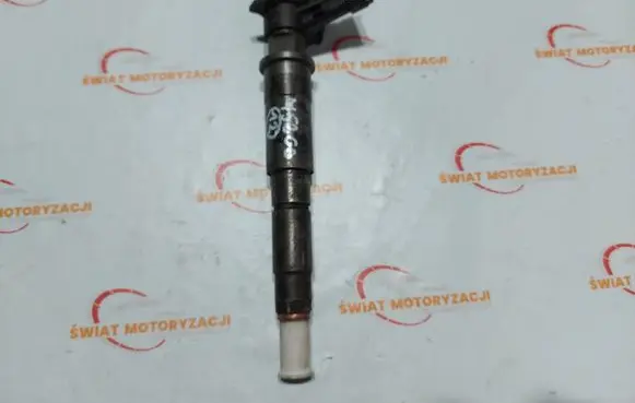 Opel Vivaro Fuel injector 0445115007