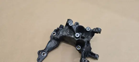 Citroen C4 Grand Picasso Generator/alternator bracket 9804333880