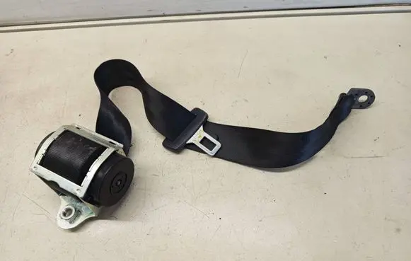 Volkswagen Phaeton Middle seatbelt (rear) 3D0857807C 56C976401G 701609V