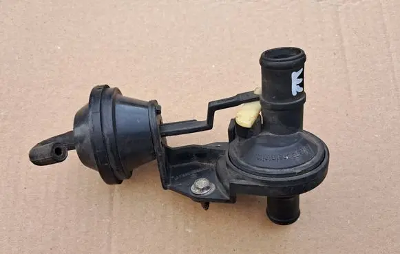 Mercedes-Benz SL R107 Auxiliary pre-heater (Webasto) 1078300584